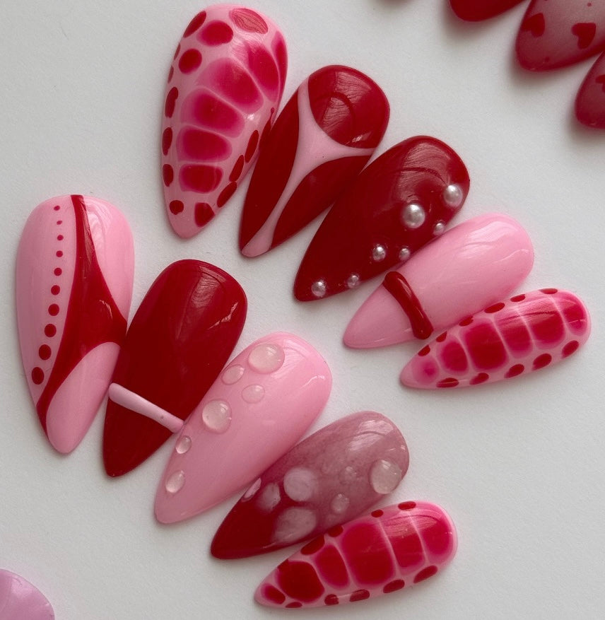 Crazy Love-Press-On Nails Set